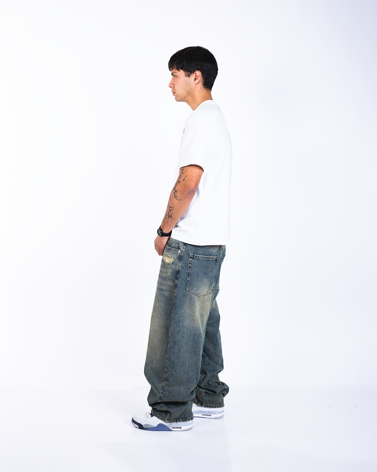 baggy jeans akira