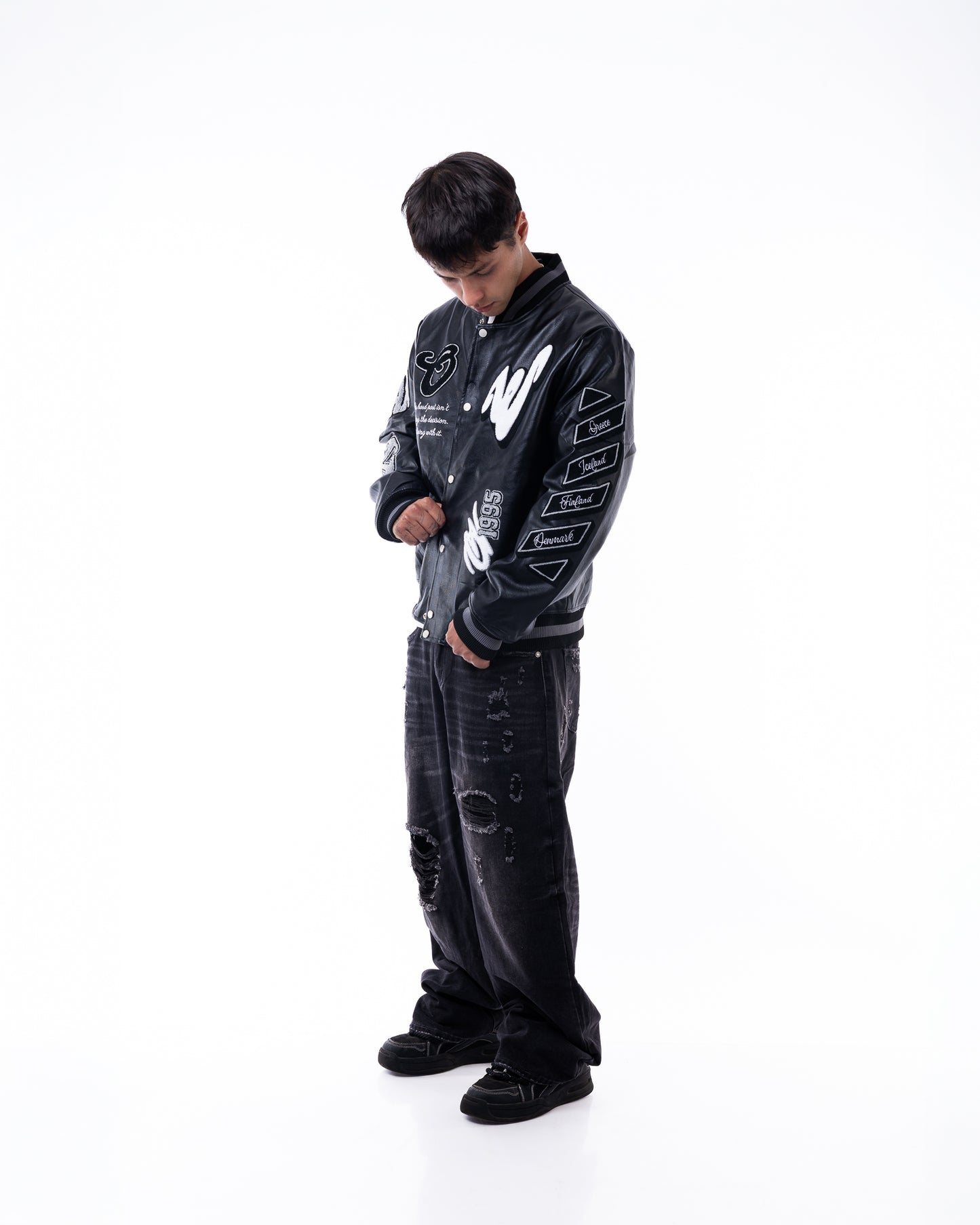 chaqueta eco cuero negra