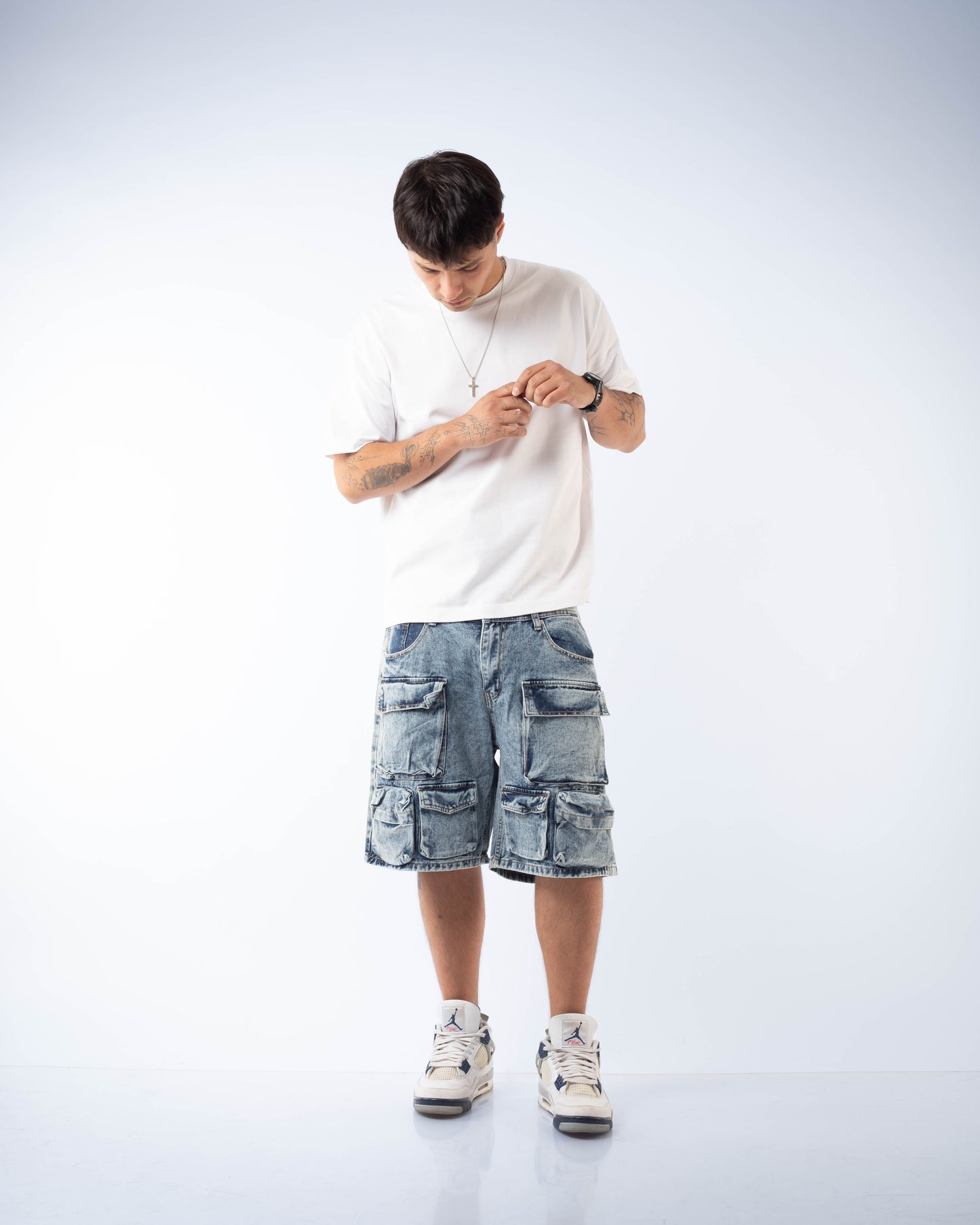 short multi cargo sky